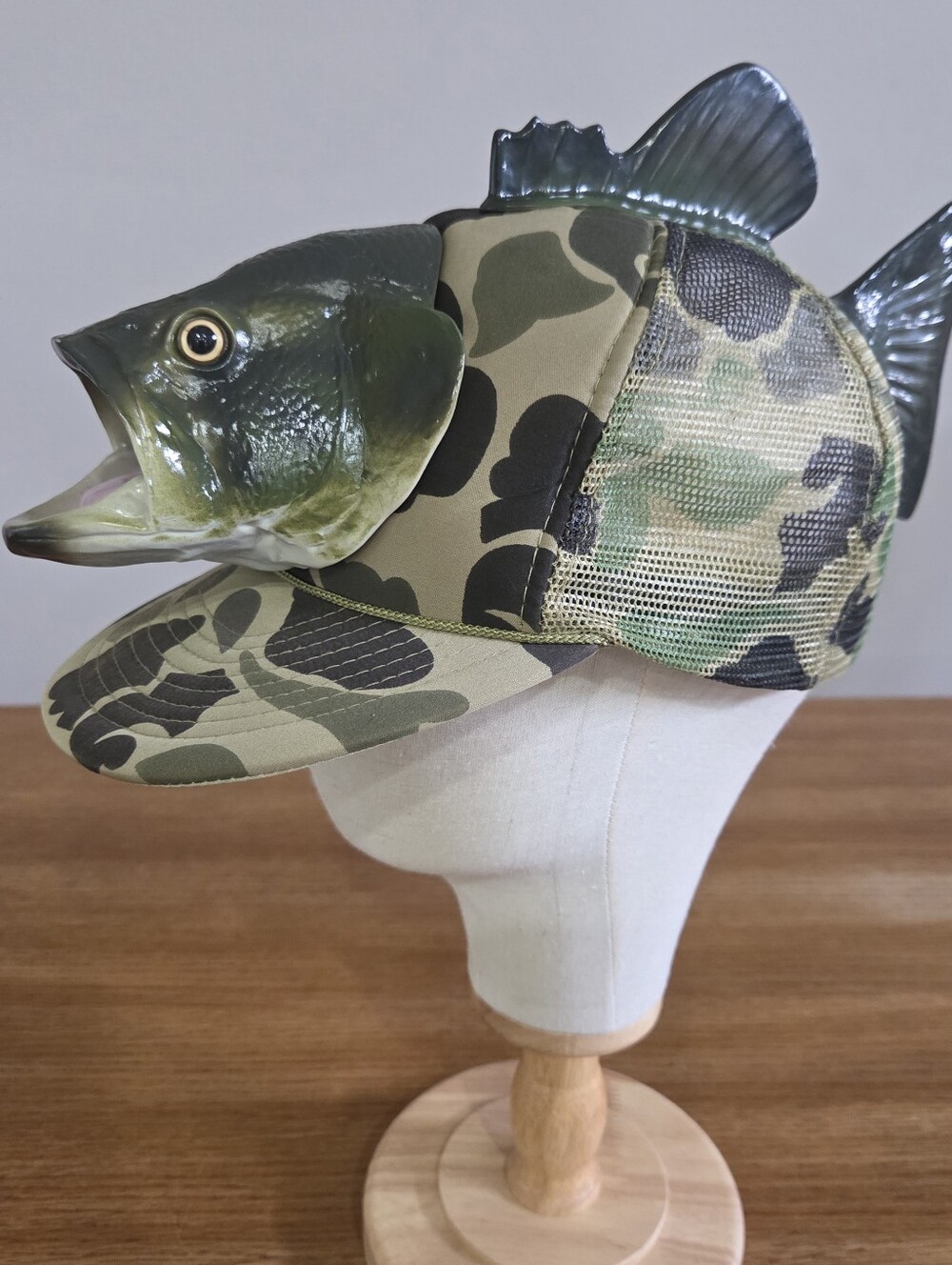 Vintage 3D Wildlife Big Mouth Bass Camo Snapback Hat